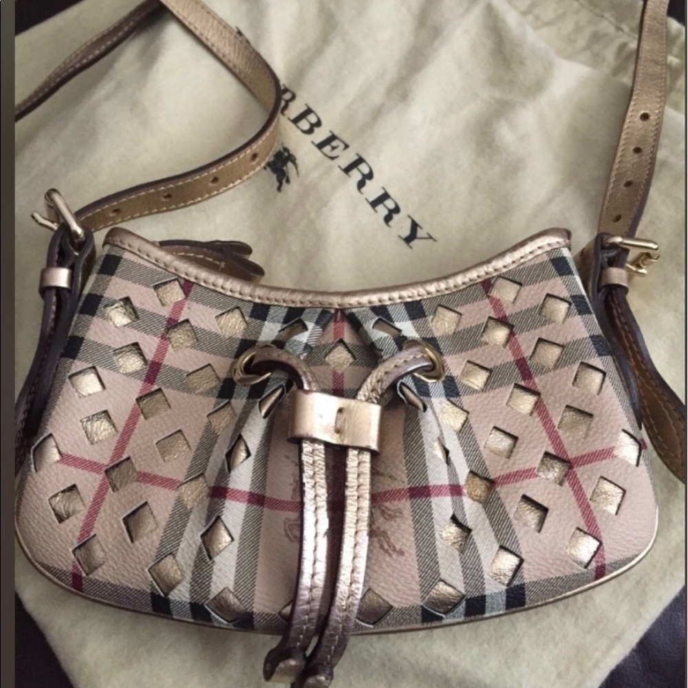 NWOT Burberry handbag, crossbody, clutch